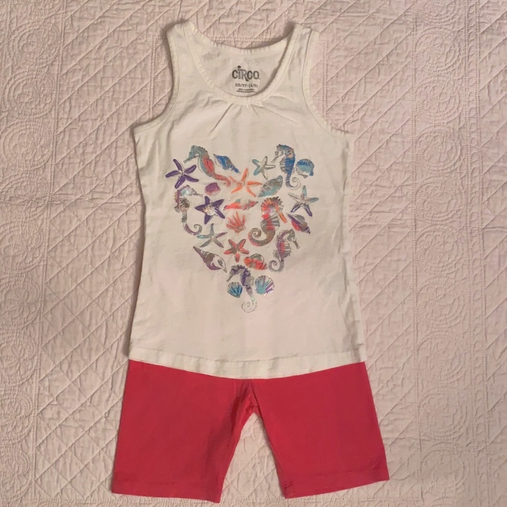 Circo & Oshkosh | Seahorse Shell Starfish Tank Top (XS 4/5) & Bike Short (4T) - Picture 2 of 10